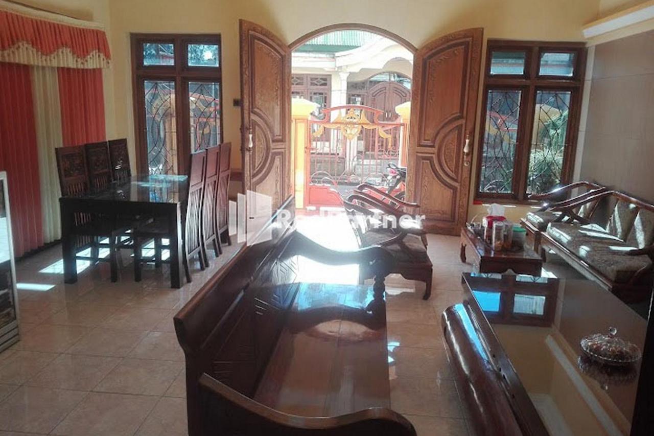 Bromo Indah Lestari Homestay Mitra Reddoorz 岩望 外观 照片