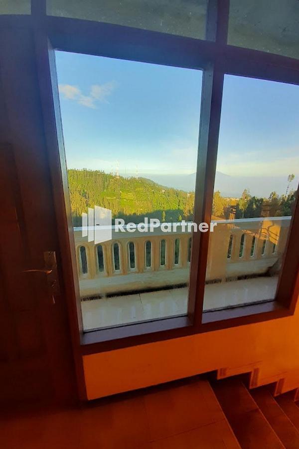 Bromo Indah Lestari Homestay Mitra Reddoorz 岩望 外观 照片